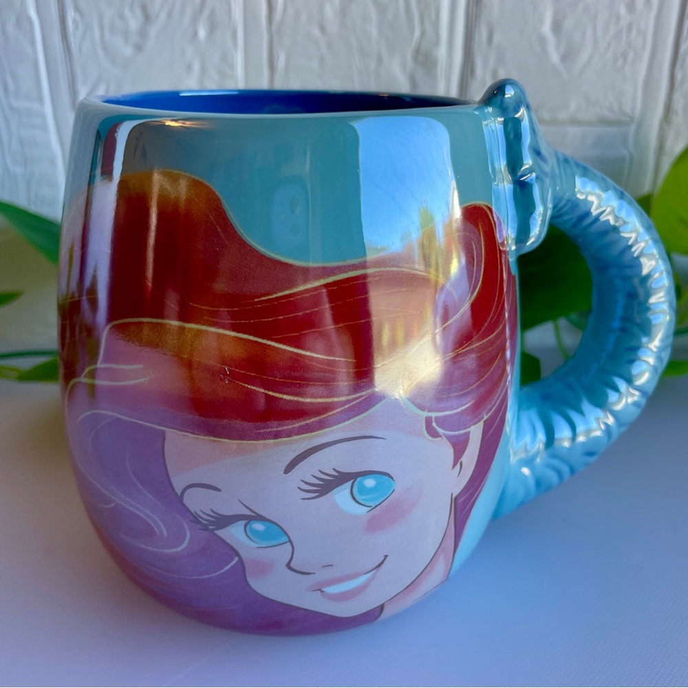 NWT Disney Princess Ariel Iridescent 20 oz Coffee Mug